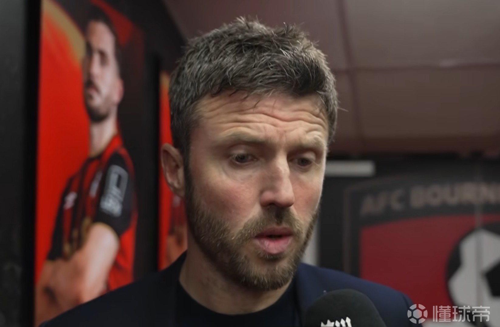 卡里克：小伙子们在少一人的情况下还能稳住局势，我非常欣慰