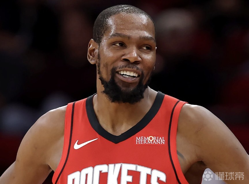 杜兰特：我们既能打快也能压下节奏，谢泼德首发多了一个威胁