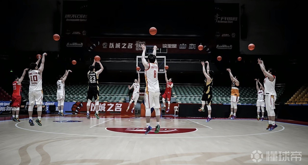 丁彦雨航：我也想见见巅峰的自己，这个信念让我坚持了八年