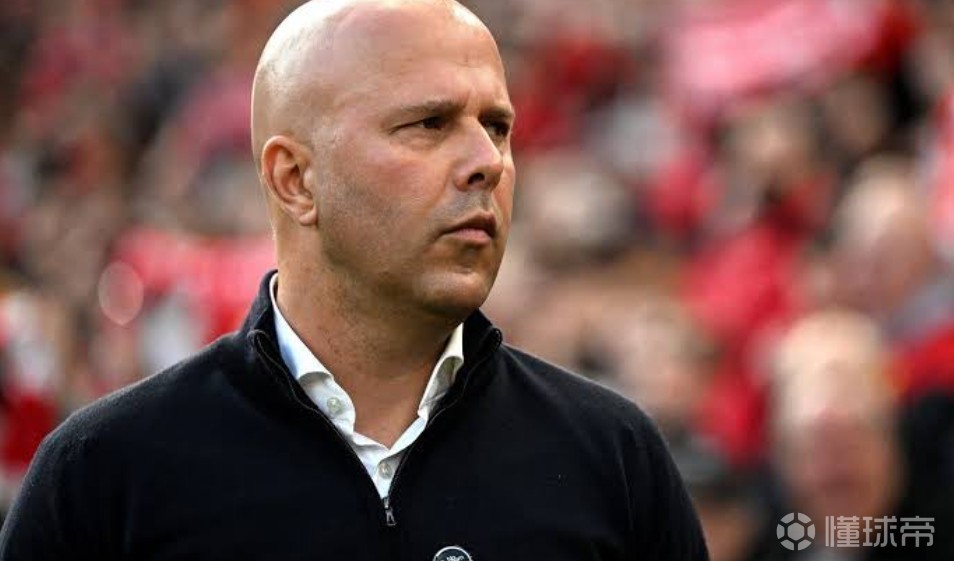 斯洛特：当众多前锋缺阵时，只能让球员去踢他不熟悉的位置