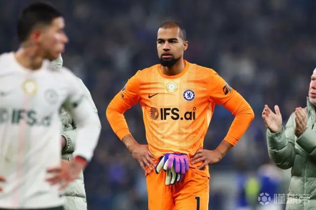 卡希尔：我一直挺看好罗伯特-桑切斯，他现在必须做得更好