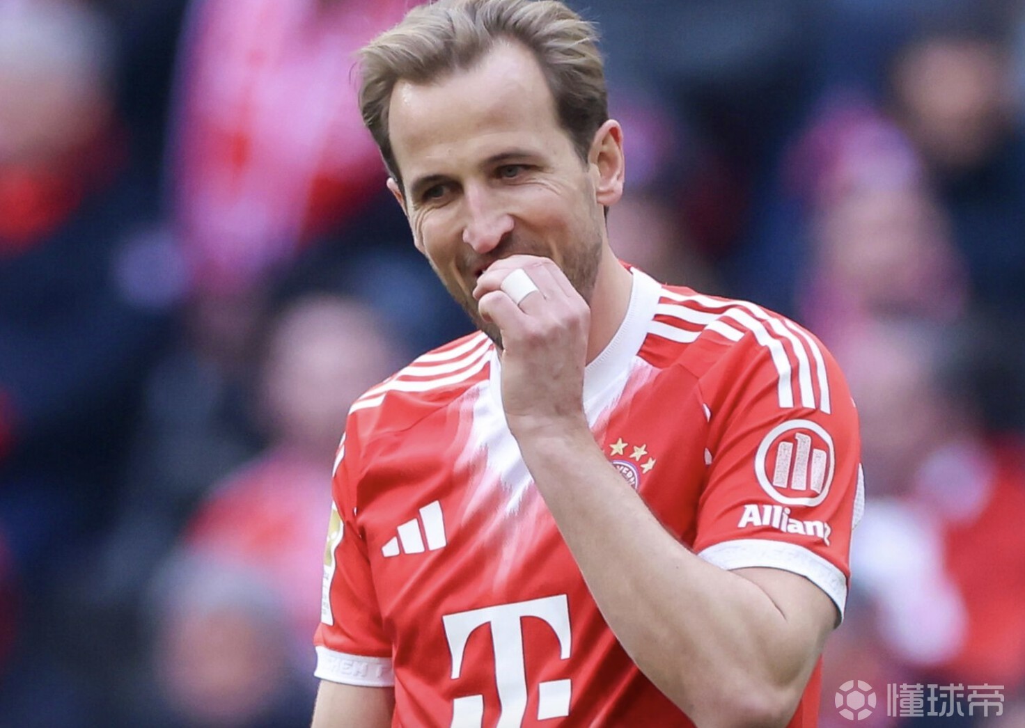哈曼：只有拜仁被皇马淘汰，凯恩才有机会打破莱万的进球纪录