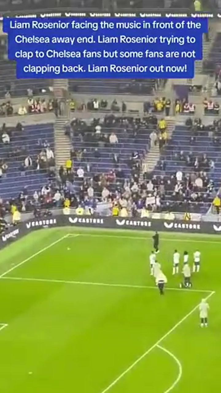 实拍罗塞尼尔赛后独自向球迷致意