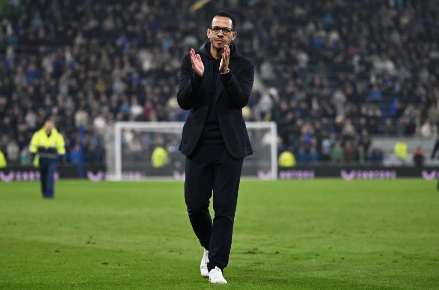 罗马诺：我没收到即将换帅的消息 切尔西依旧支持罗塞尼尔