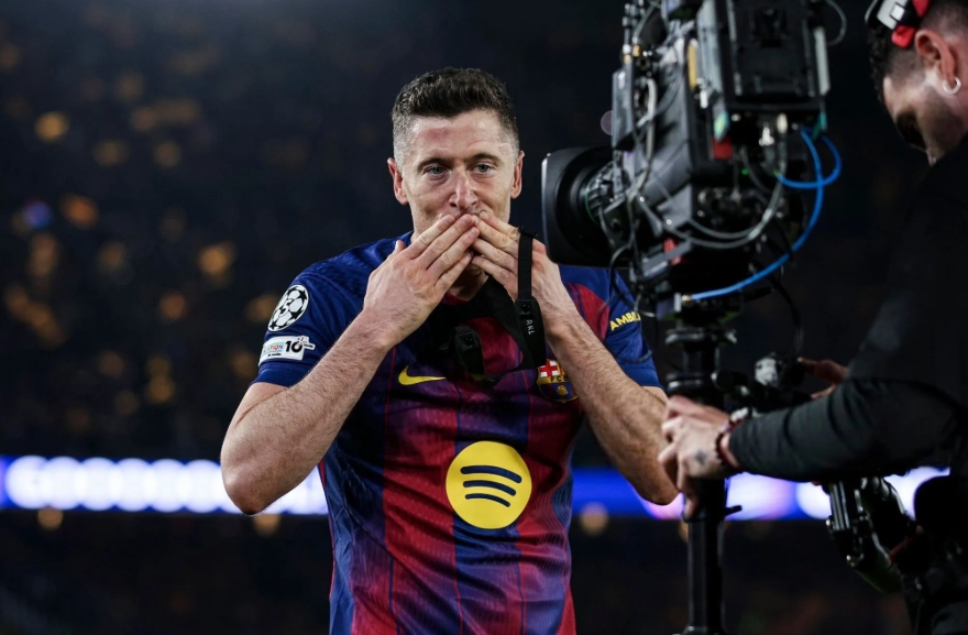 罗马诺：巴萨考虑续约莱万1年 沙特美职联也对他有意