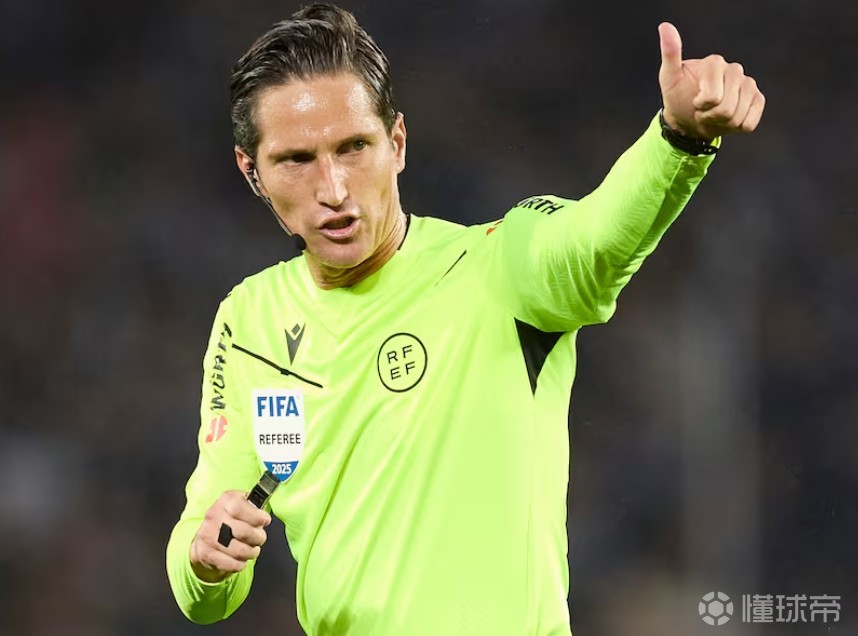 穆努埃拉主哨马德里德比，本赛季仅1次点球判罚和1次VAR介入