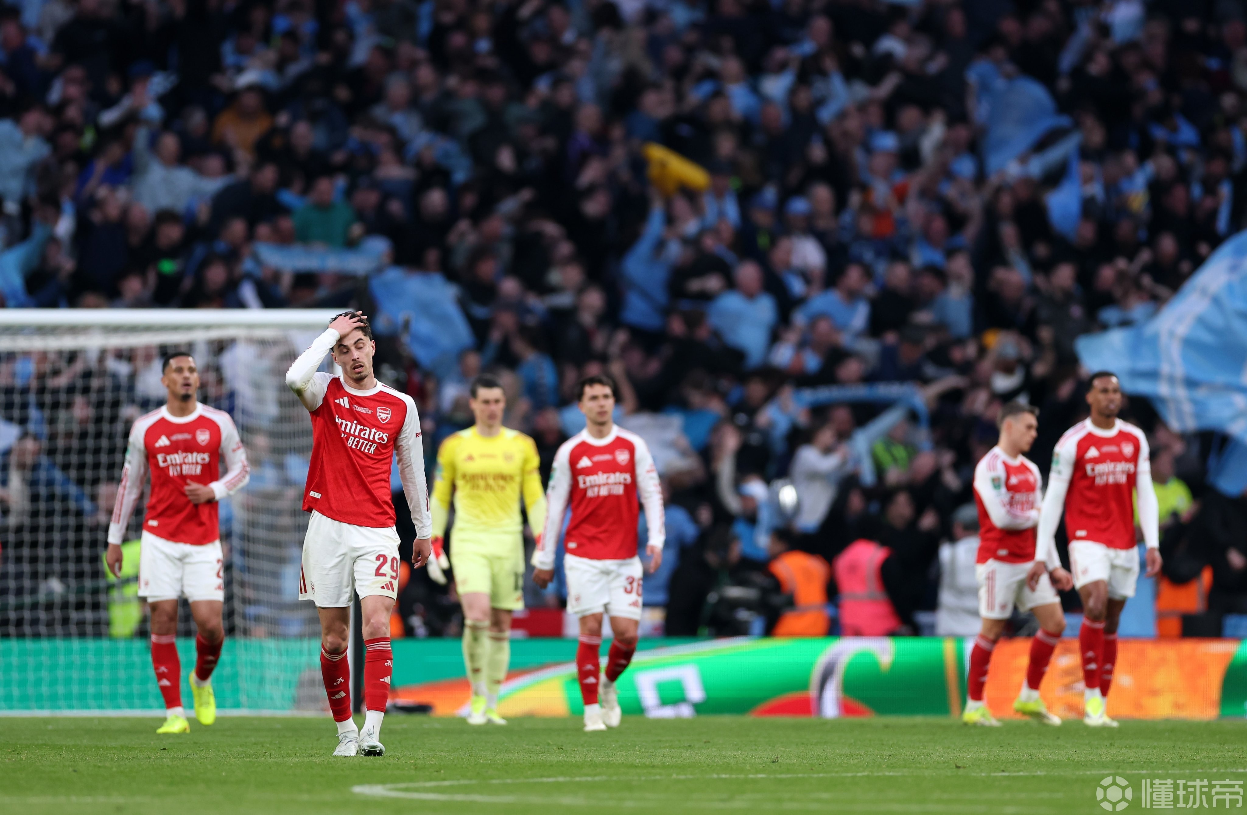 阿森纳英联杯决赛不敌曼城，英格兰足坛仍未能出现四冠王
