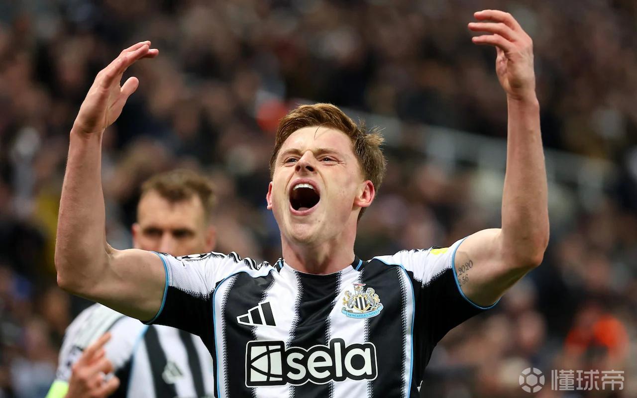 马特-劳：纽卡边锋巴恩斯将顶替埃泽入选英格兰队大名单