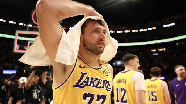 两战100分打服名嘴！A史密斯为无视东契奇MVP感到羞愧