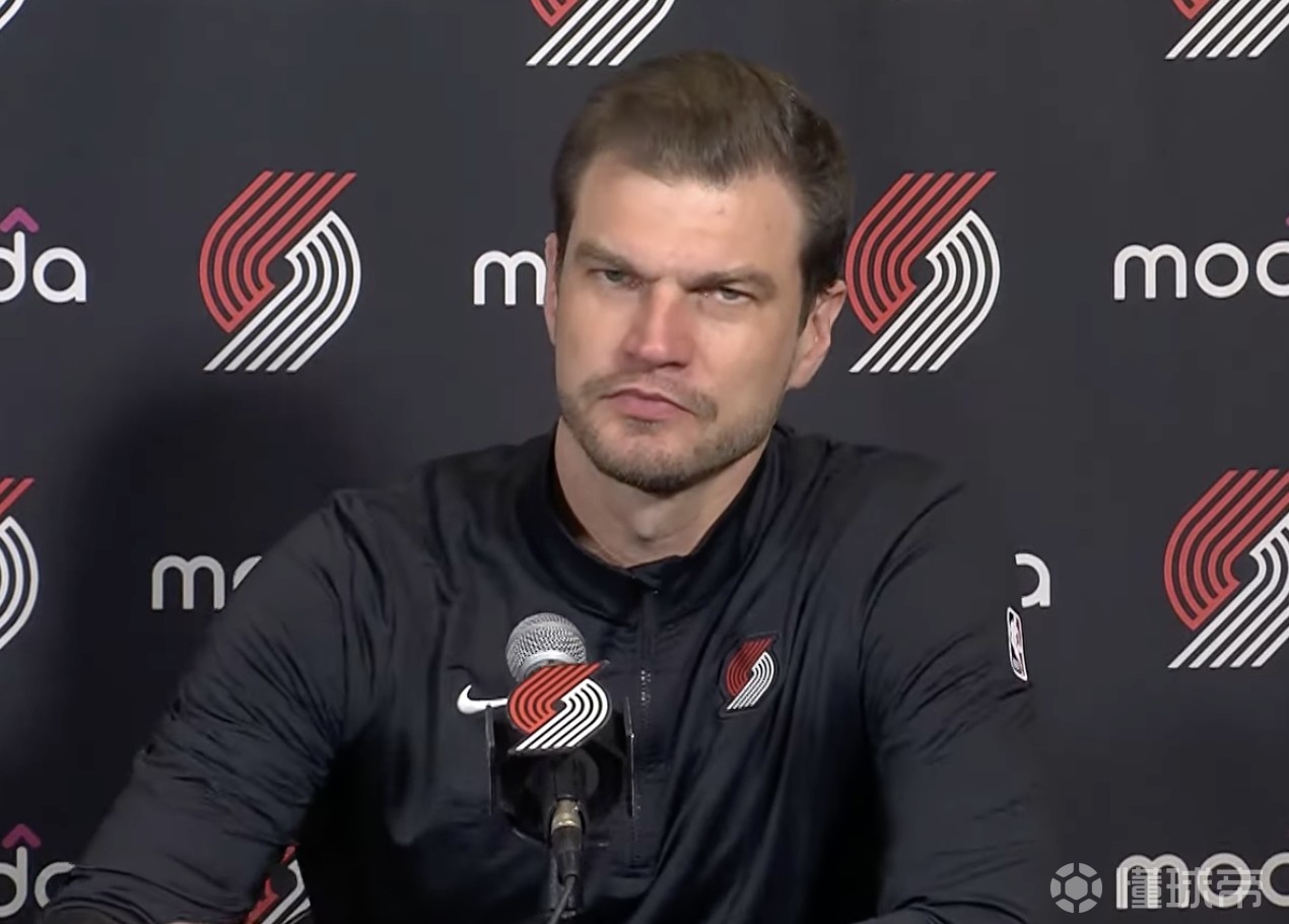 斯普利特：尝试不同策略依旧无法限制掘金，五连客战绩本能更好