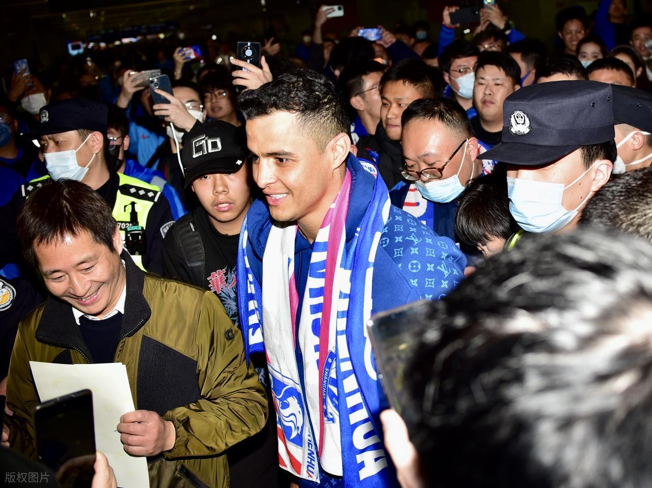 意外吗？曝申花功勋外援莫雷诺将回归，踢比赛时间敲定，名记证实