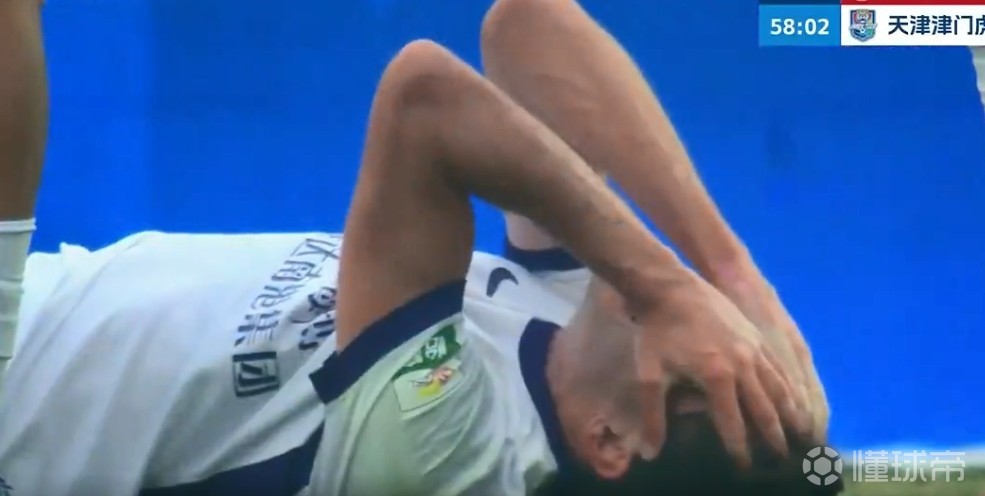 津媒：科尔多瓦脚踝韧带损伤较严重，预计恢复时间一个月左右