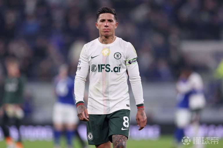 罗马诺：恩佐与切尔西未就新合同达一致，可能会在今夏转会离队