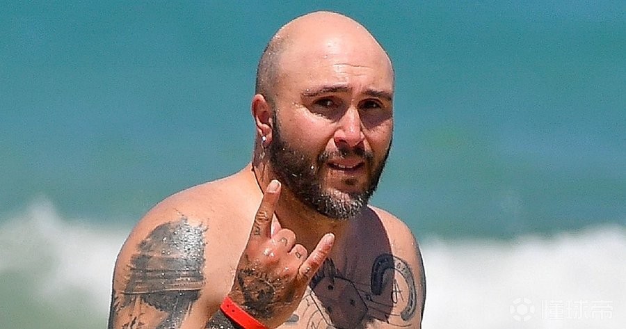 西班牙DJ：原以为C罗要我电话是看中我的技术，结果是我的秃头