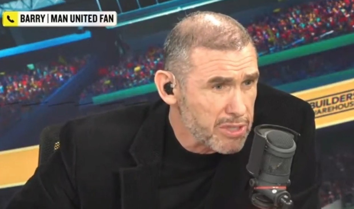 阿森纳丢联赛杯，基翁在节目上情绪失控和一名曼联球迷对线