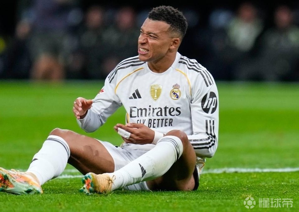 法媒：检查错膝盖且未做临床检查，姆巴佩对皇马医疗感到恼火