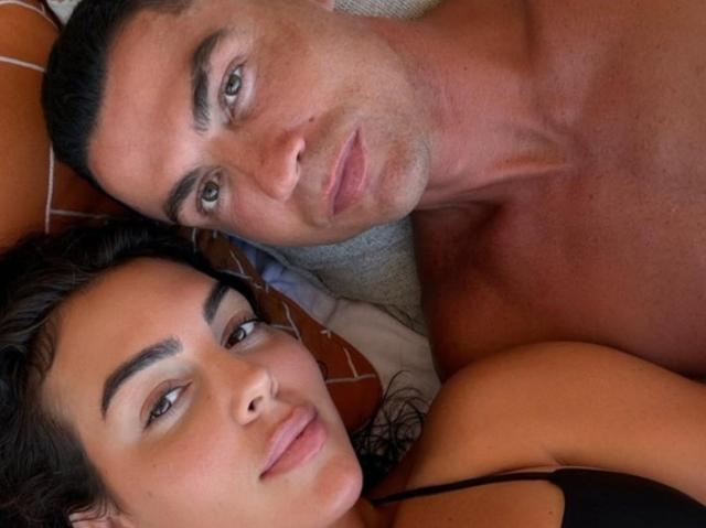 C罗乔治娜一张照片狂晒1.4亿，网友：贫穷限制了我的想象力