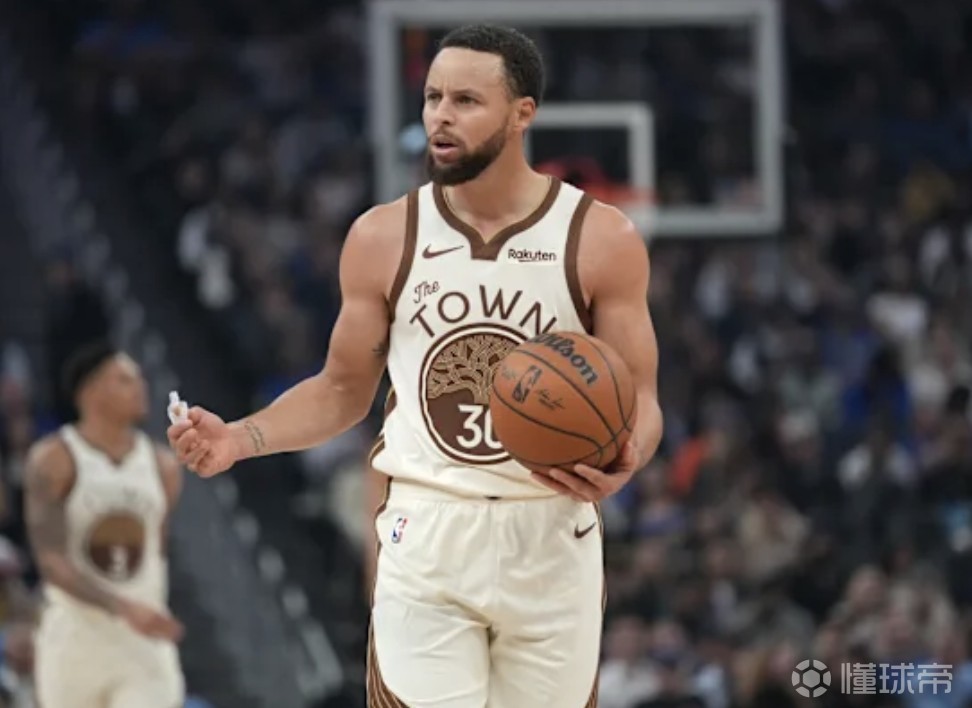 队记：战爵士库里继续缺阵，计划参加的队内对抗赛也已取消