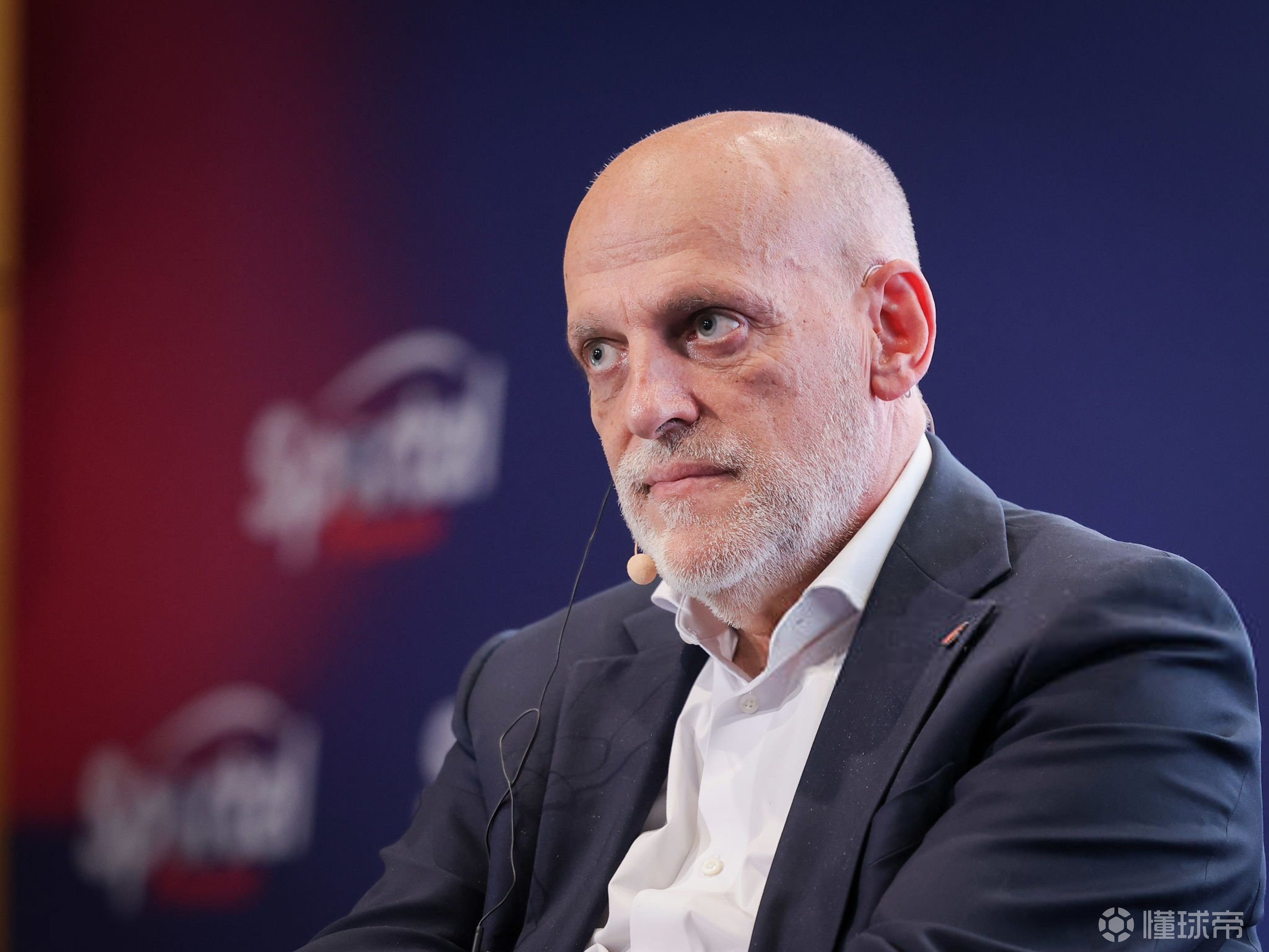 阿斯：因球员静立抗议海外办赛，西甲联盟与球员工会对簿公堂