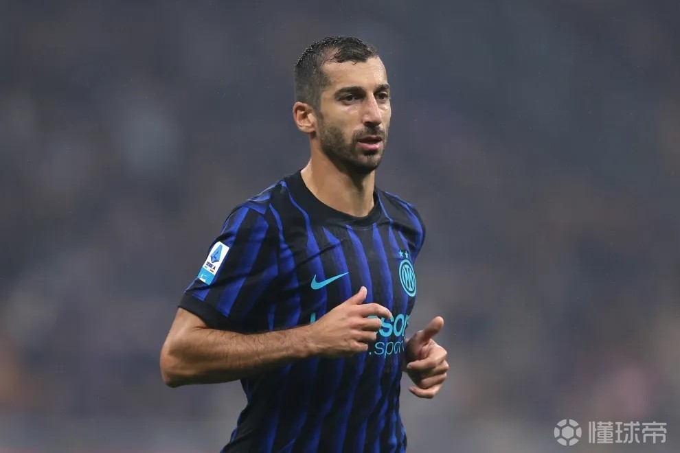 莫雷托：达米安今夏离队，姆希塔良在评估退役的可能性