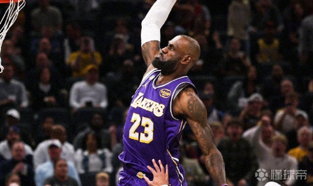 全面发挥，詹姆斯17中9高效砍23分9板9助，正负值+24冠绝全场