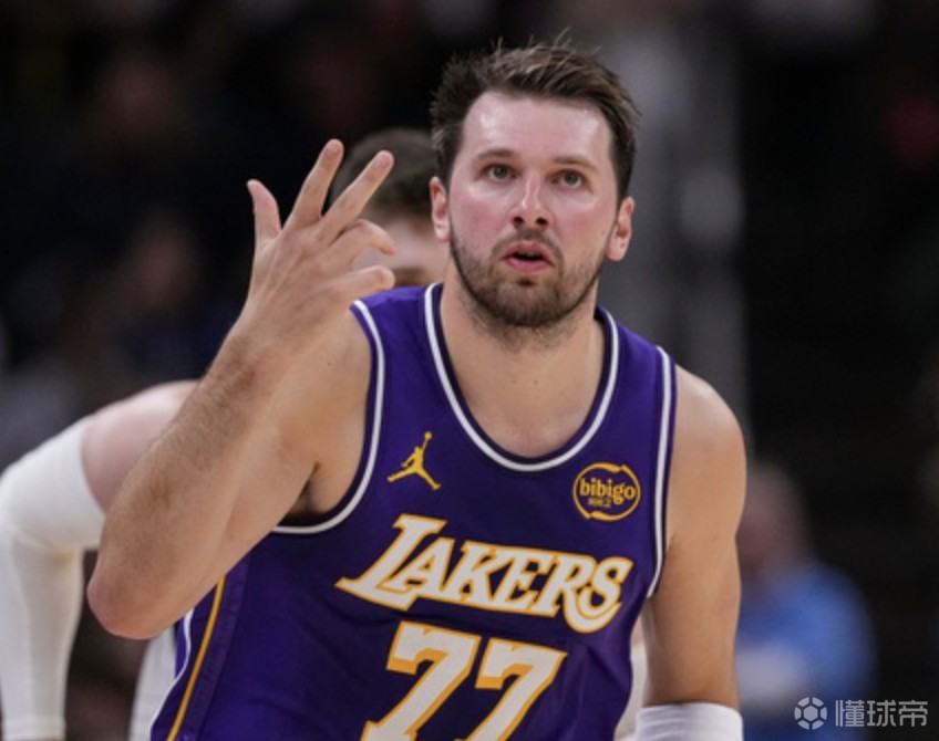 东契奇：六连客最满意的是从不放弃，布朗尼相比去年进步很大