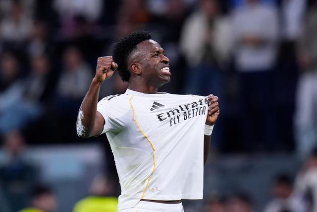 维尼修斯不防守？皇马教练组甩数据：别再黑了，他跑得比谁都狠！