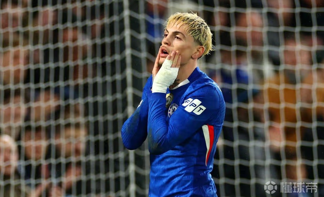 晚旗报：在离开曼联前几天超速行驶，加纳乔已认罪并表示羞愧