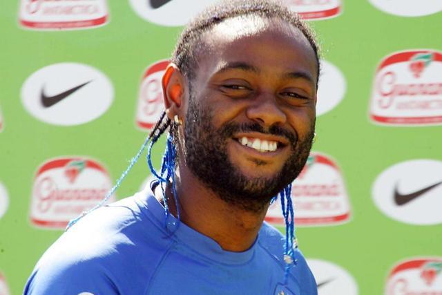 再见，彩色麻花辫！41岁前中超外援洛维宣告挂靴