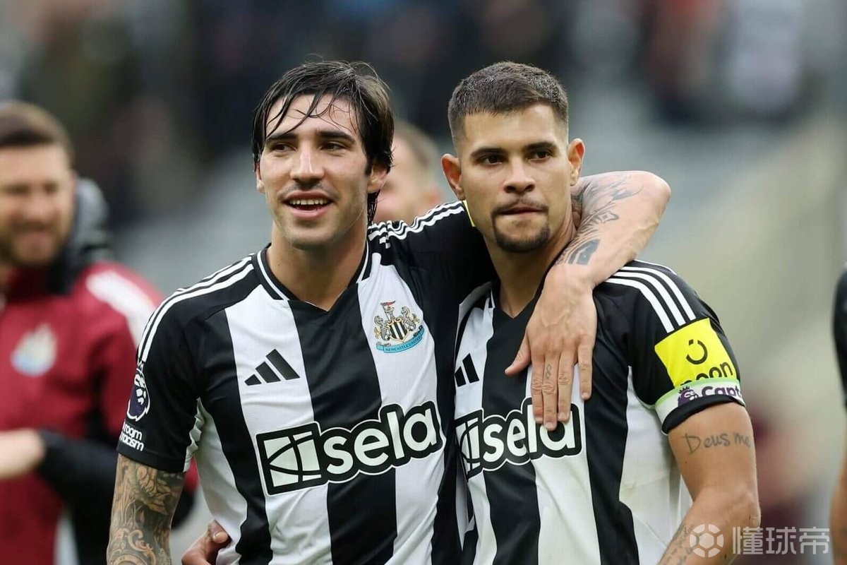 记者：托纳利十分希望重返意甲，但他只能留英超或去皇马