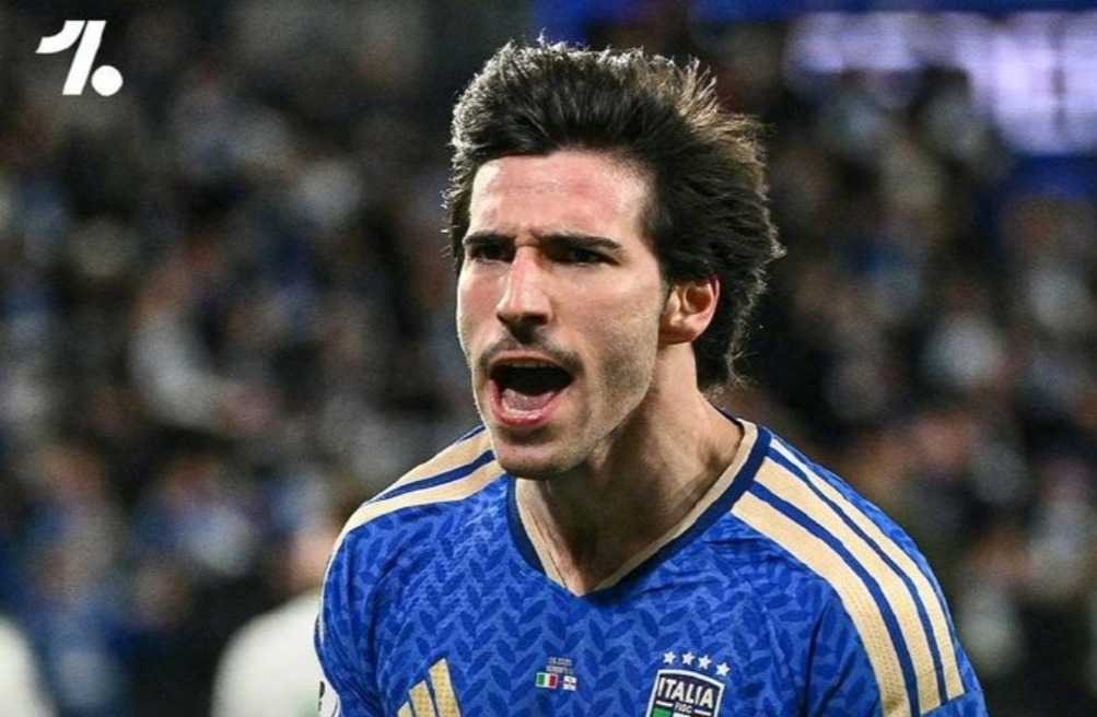 詹俊：伤愈复出的托纳利立功 意大利再一次站在世界杯决赛圈门前