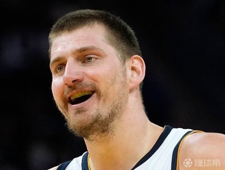 连场三双，约基奇成为NBA历史首位背靠背场均15+15+15的球员