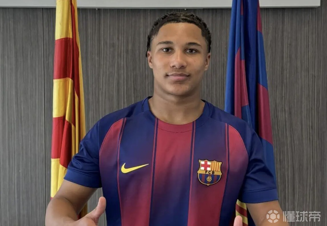 青训教练：巴萨小将塔瓦雷斯会让英国球迷联想到亨利那种球员