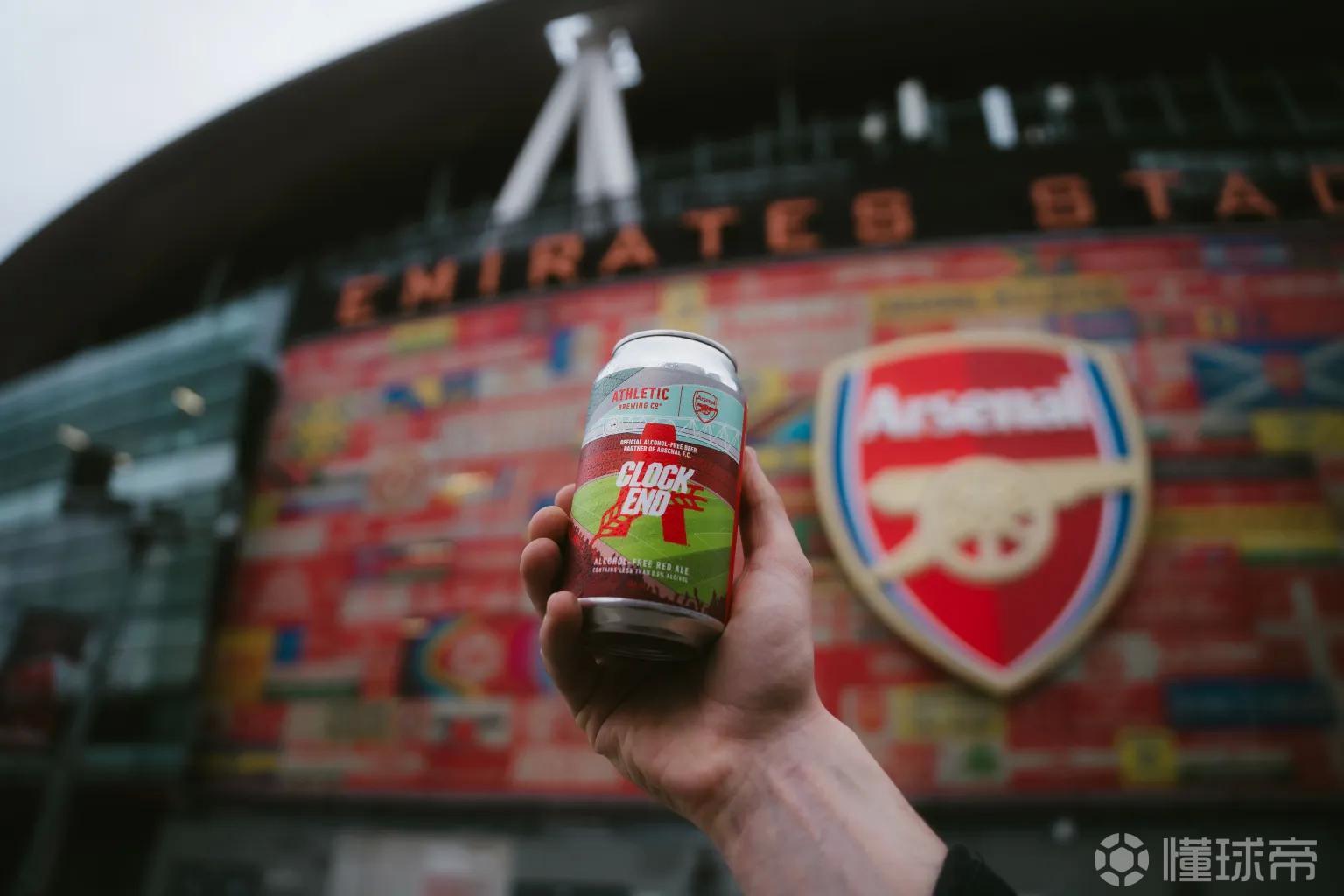 太阳报：阿森纳本计划在英联杯夺冠后用奖杯来畅饮香槟