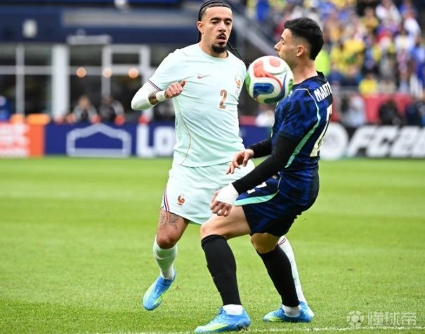 古斯托：球队展现了求胜的欲望；我的表现虽有点生疏但还不错