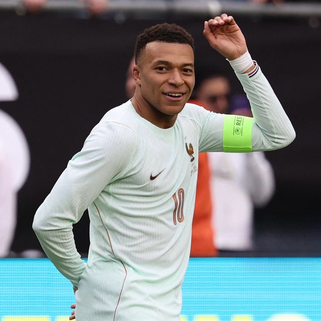 龙赛罗：姆巴佩难道是傻子检查错膝盖不说话？他其实是想上场