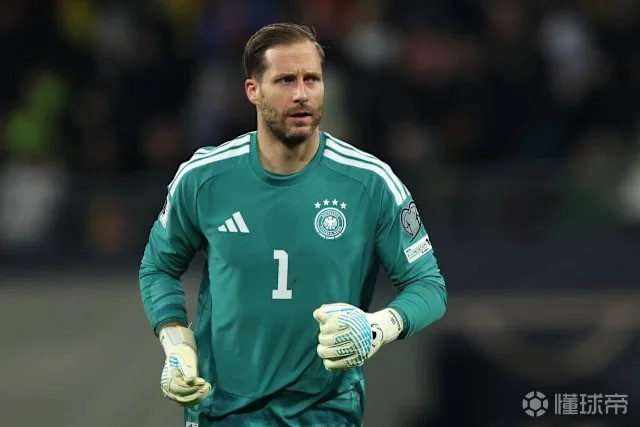 记者：若诺伊尔今夏退役，拜仁考虑引进鲍曼当二门