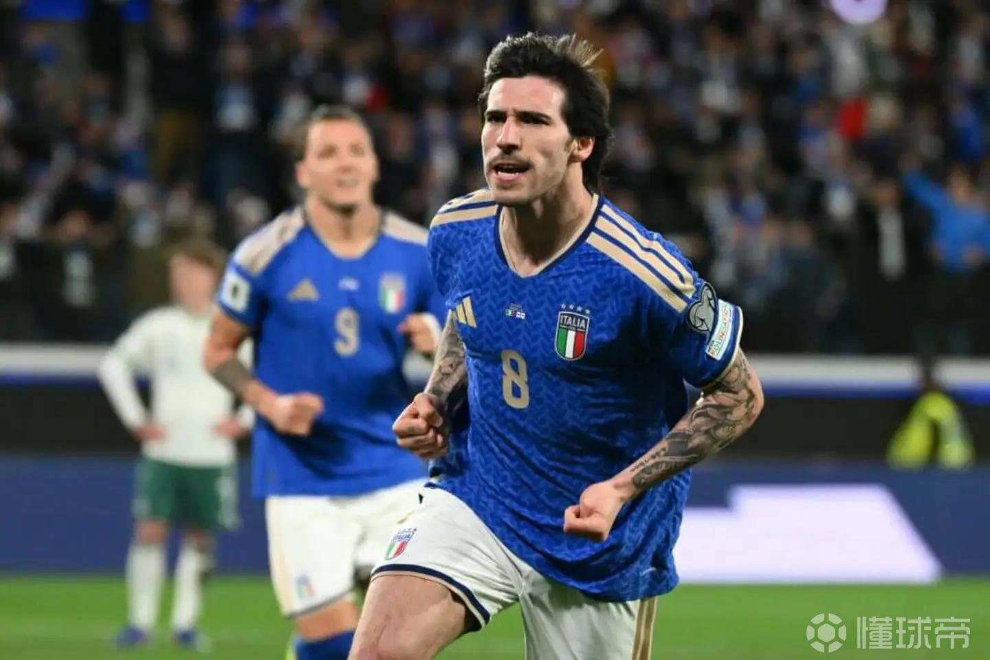 TA：意大利终卸下了历史重担，托纳利助球队距世界杯一步之遥