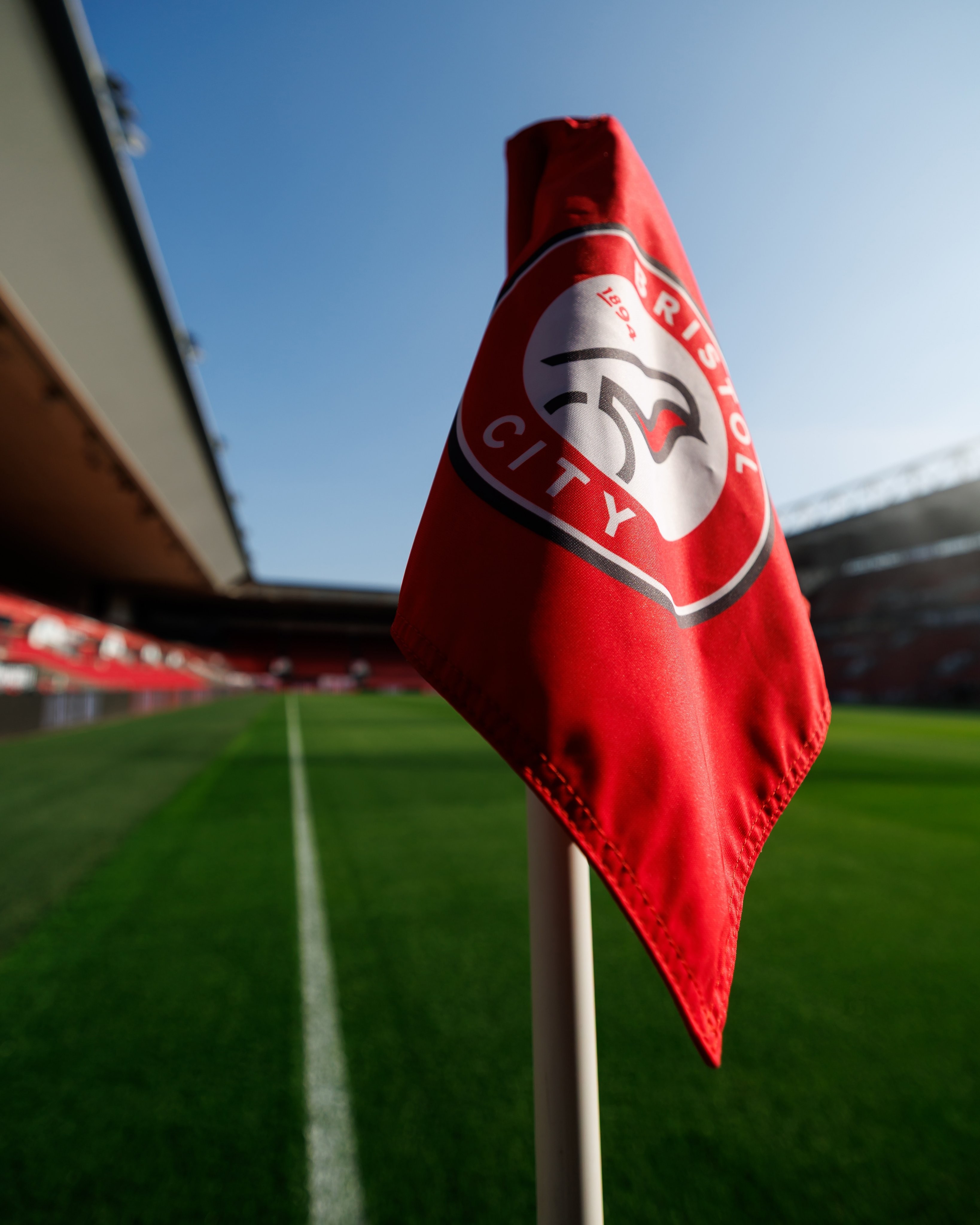 官方：78岁老帅霍奇森出任英冠布里斯托尔城主帅，带队至本赛季末