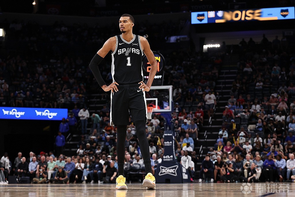 稳了？近20年NBA官方倒数第三期MVP榜榜首的球员，都当选最终MVP