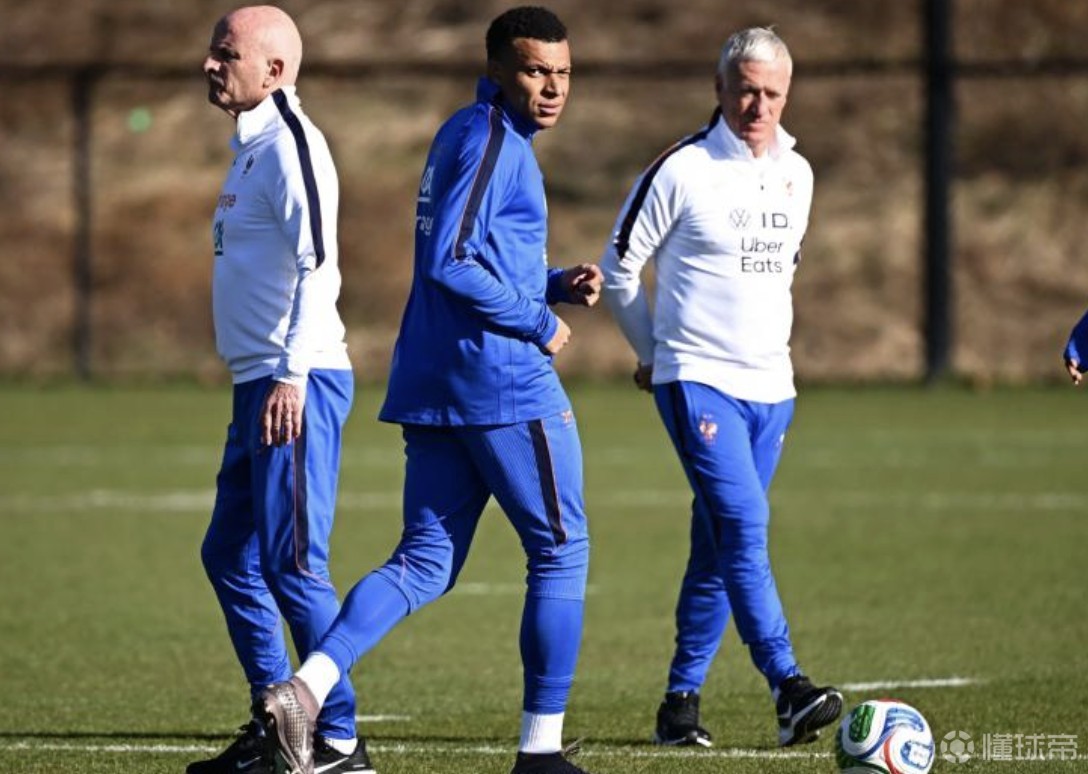 队报：为避免新帅相关舆论，姆巴佩刻意避免与齐达内公开互动