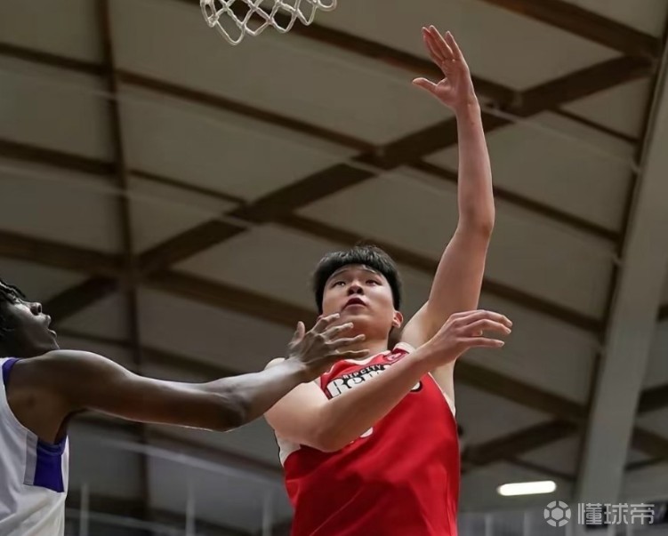 下半场6中6连送暴扣，杨瀚森G联赛12中7砍18分7板4助1断1帽