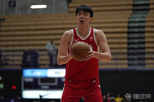 稳步提升，杨瀚森上赛季CBA场均16.6分，本赛季G联赛场均17.1分