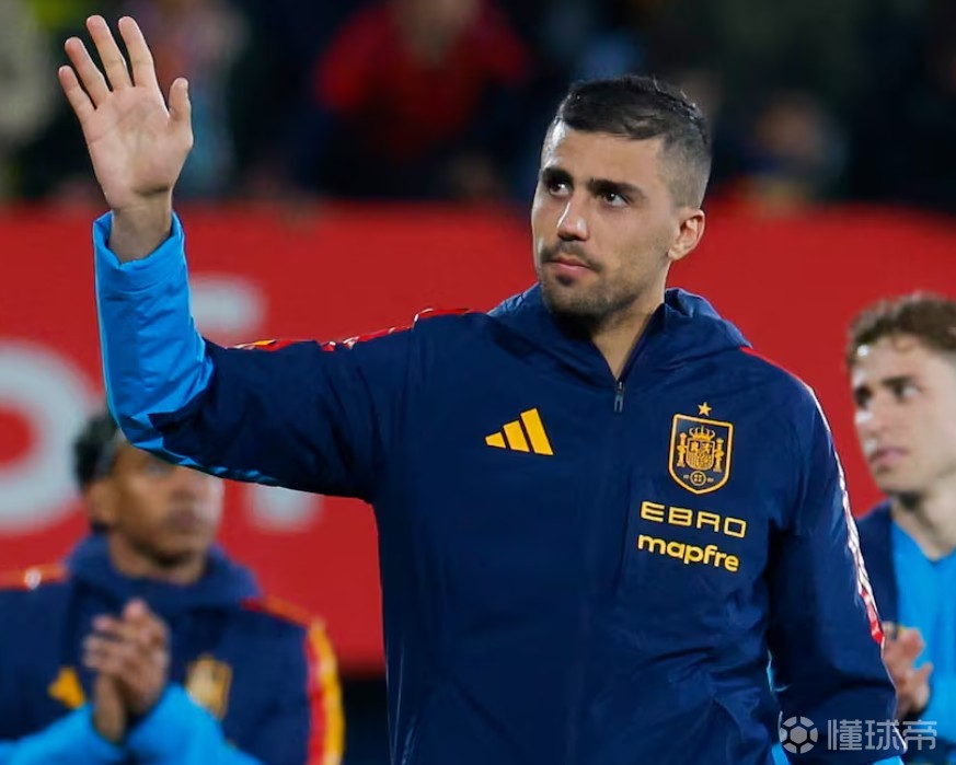 阿斯：罗德里是西班牙队的“指南针”，他是世界杯争冠的关键