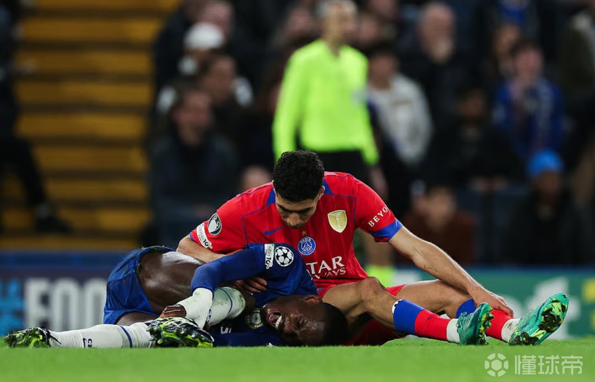 图赫尔：马奎尔在英格兰的顺位落后孔萨、格伊、查洛巴&斯通斯