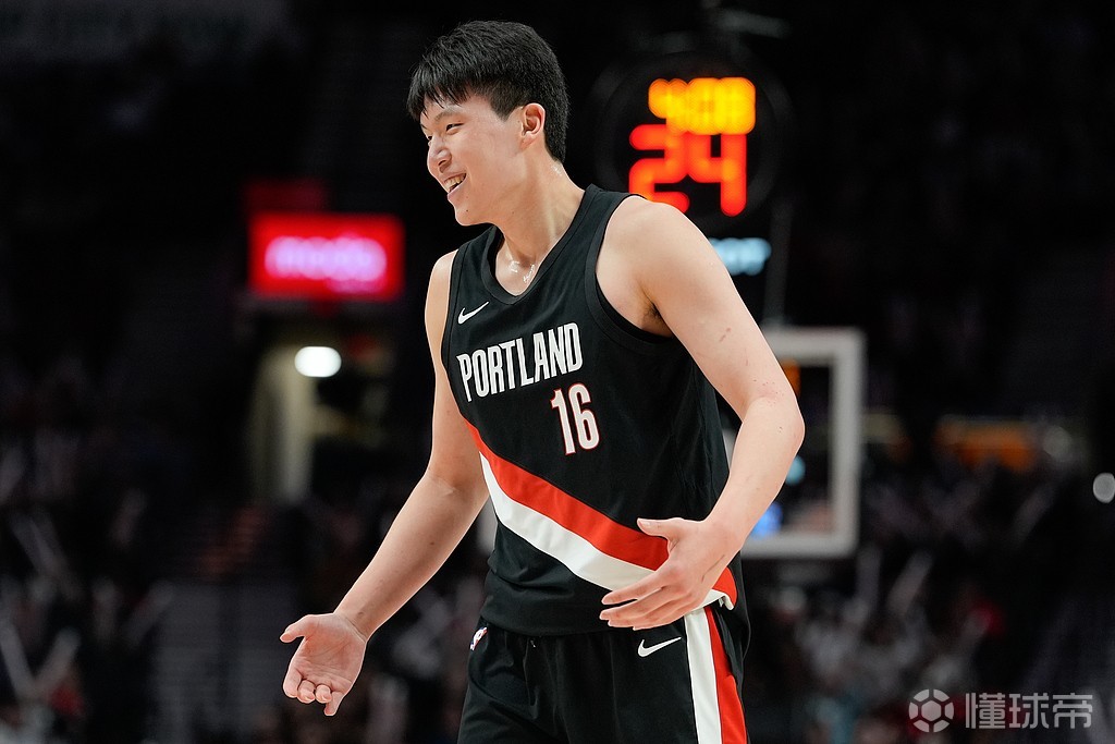 开拓者明日比赛伤病名单：罗威出战成疑，杨瀚森未在缺席名单