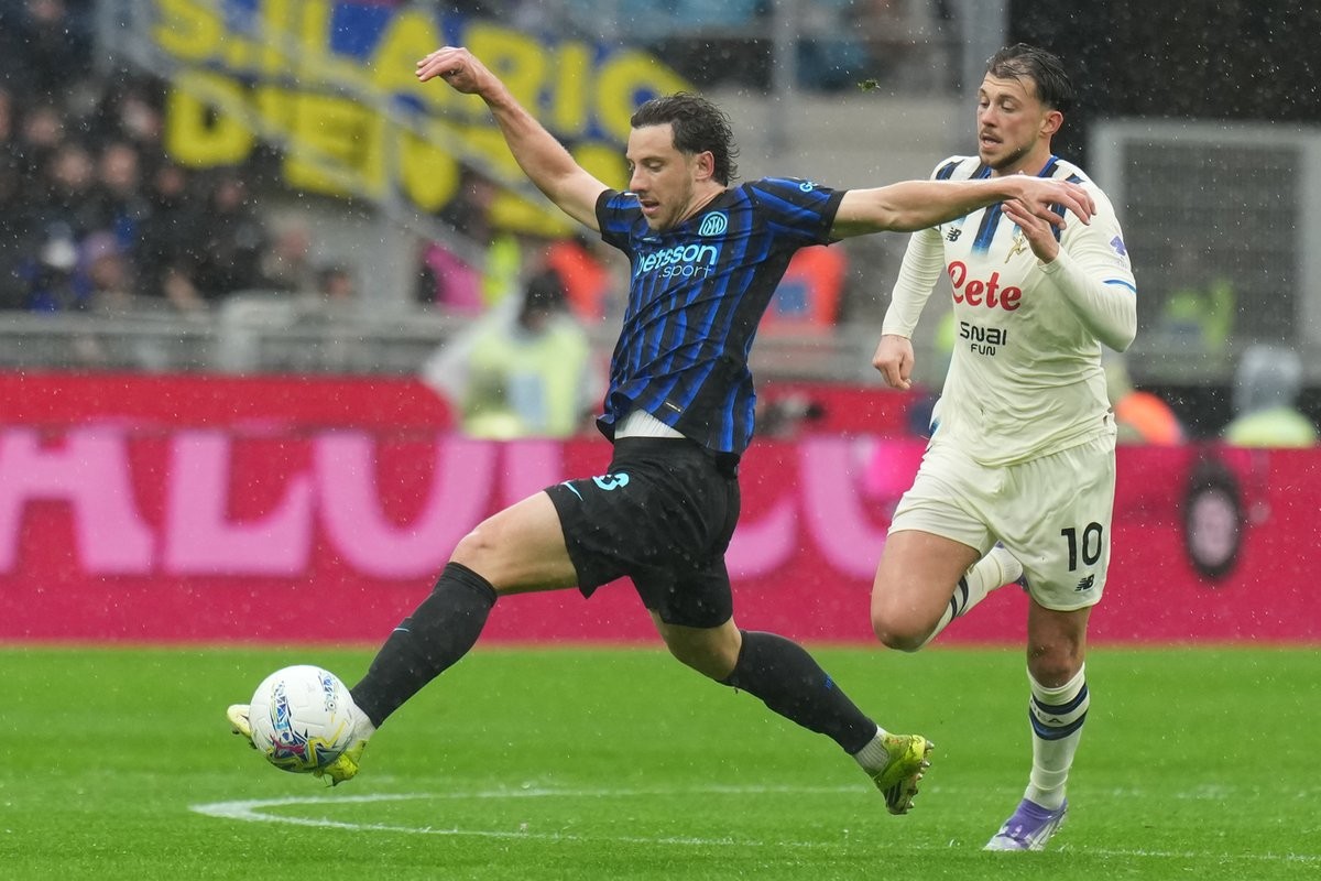 罗体：罗马在关注卡洛斯-奥古斯托，国米对球员估价3500万欧