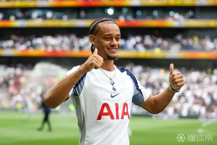 每体：受转会成本和竞技规划影响，巴萨无意引进哈维-西蒙斯