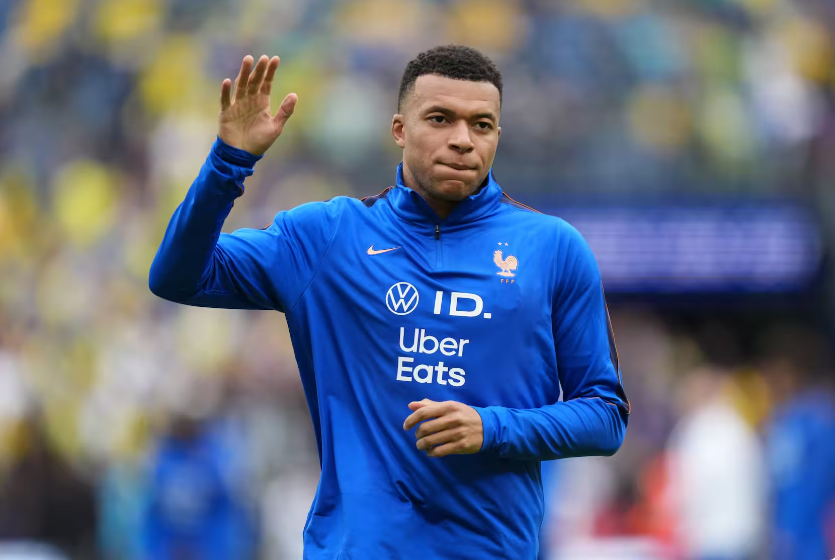 姆巴佩正面回应质疑：想拿世界杯，就得先帮皇马赢下一切