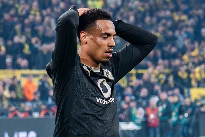 纳格尔斯曼：恩梅加伤情比预想更复杂，可能无缘这届世界杯